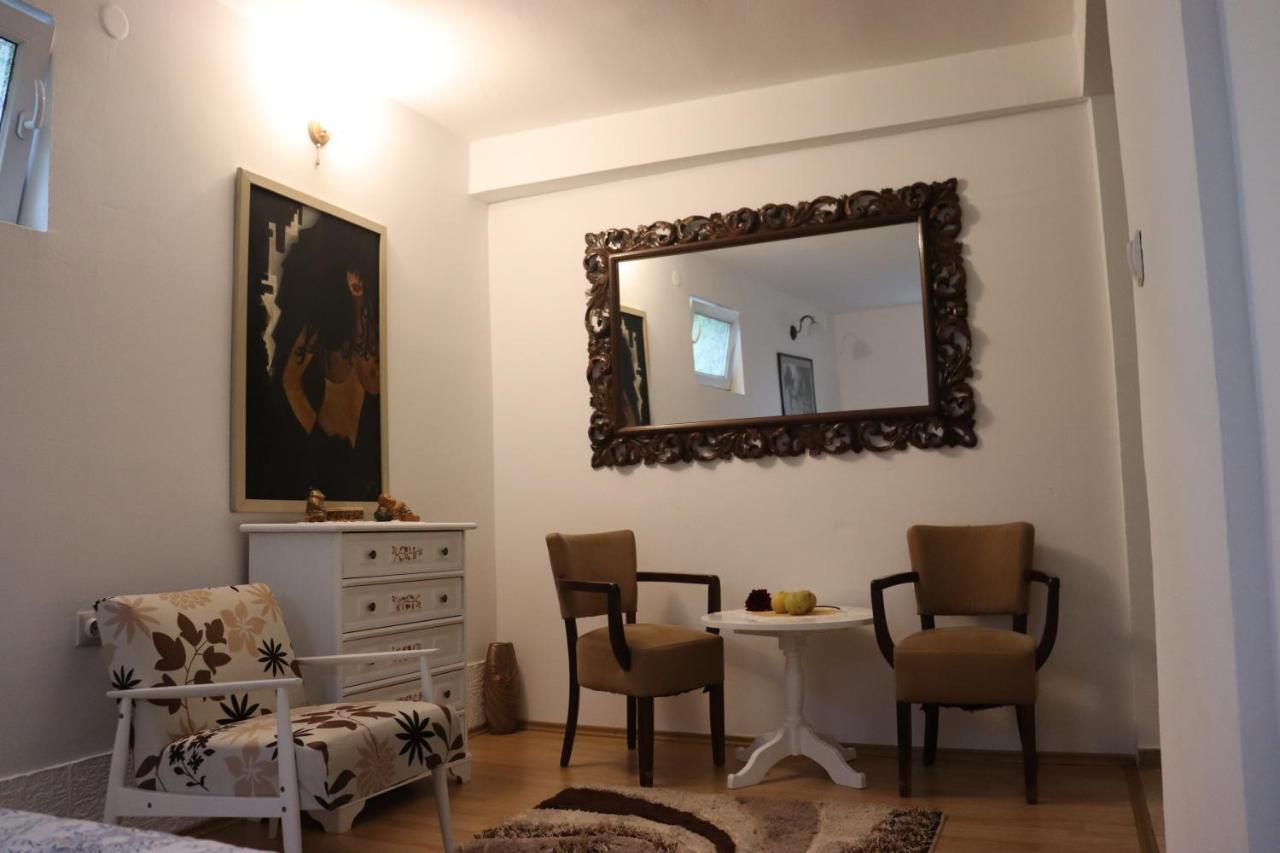 Frile Apartments Nikšić Eksteriør billede