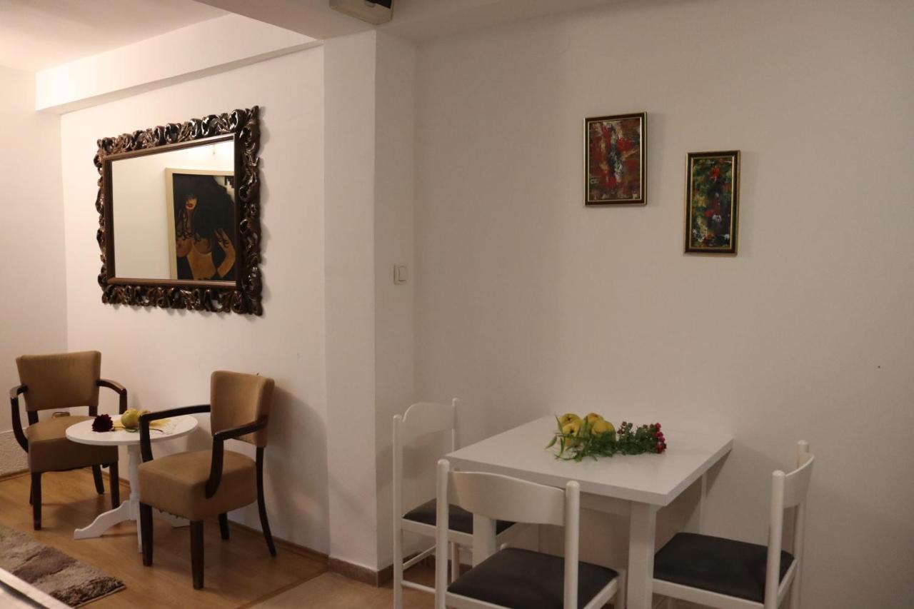 Frile Apartments Nikšić Eksteriør billede