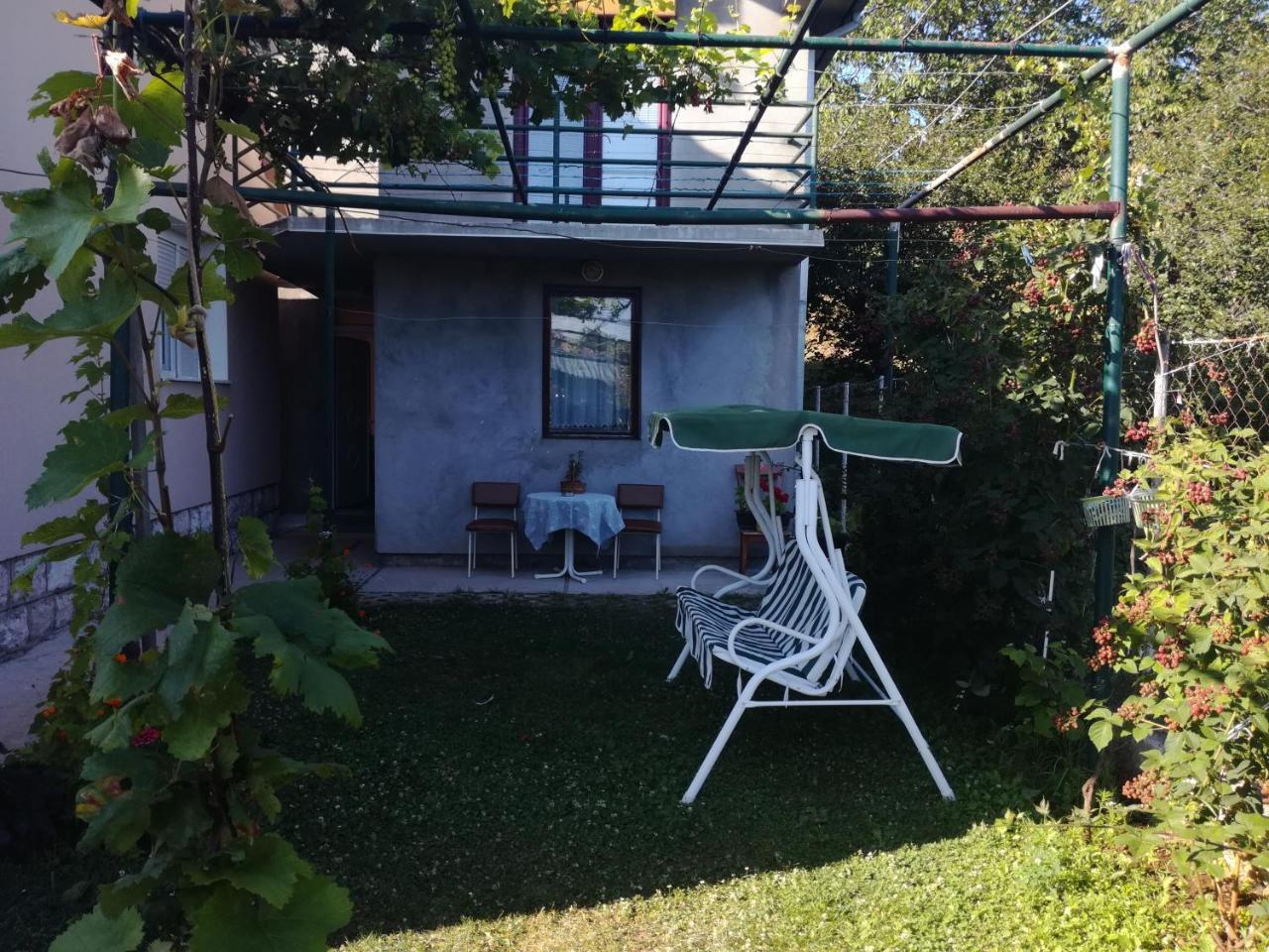 Frile Apartments Nikšić Eksteriør billede